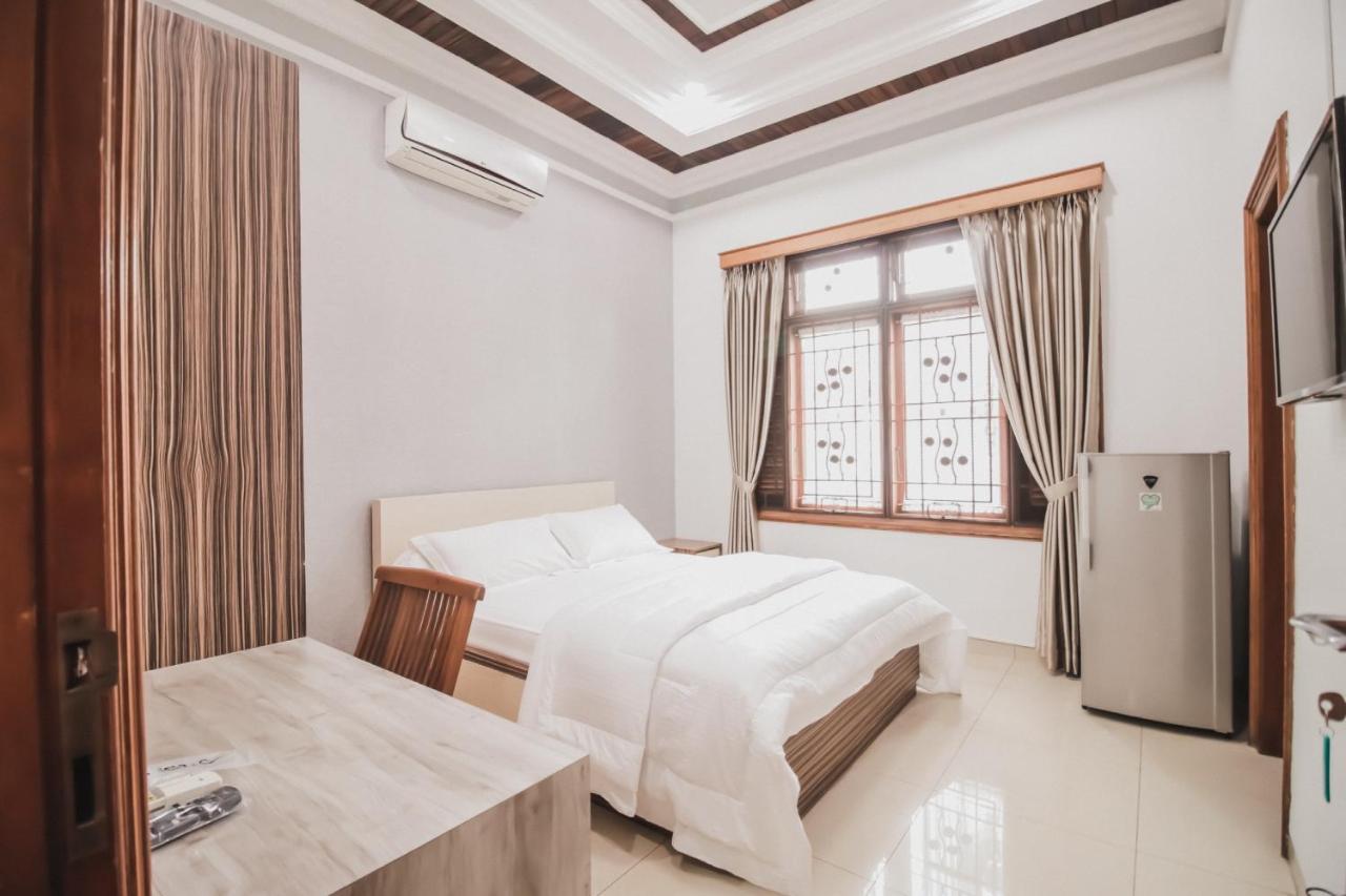 Stay Inn Pasteur Bandung, Husein Sastranegara Airport Екстер'єр фото