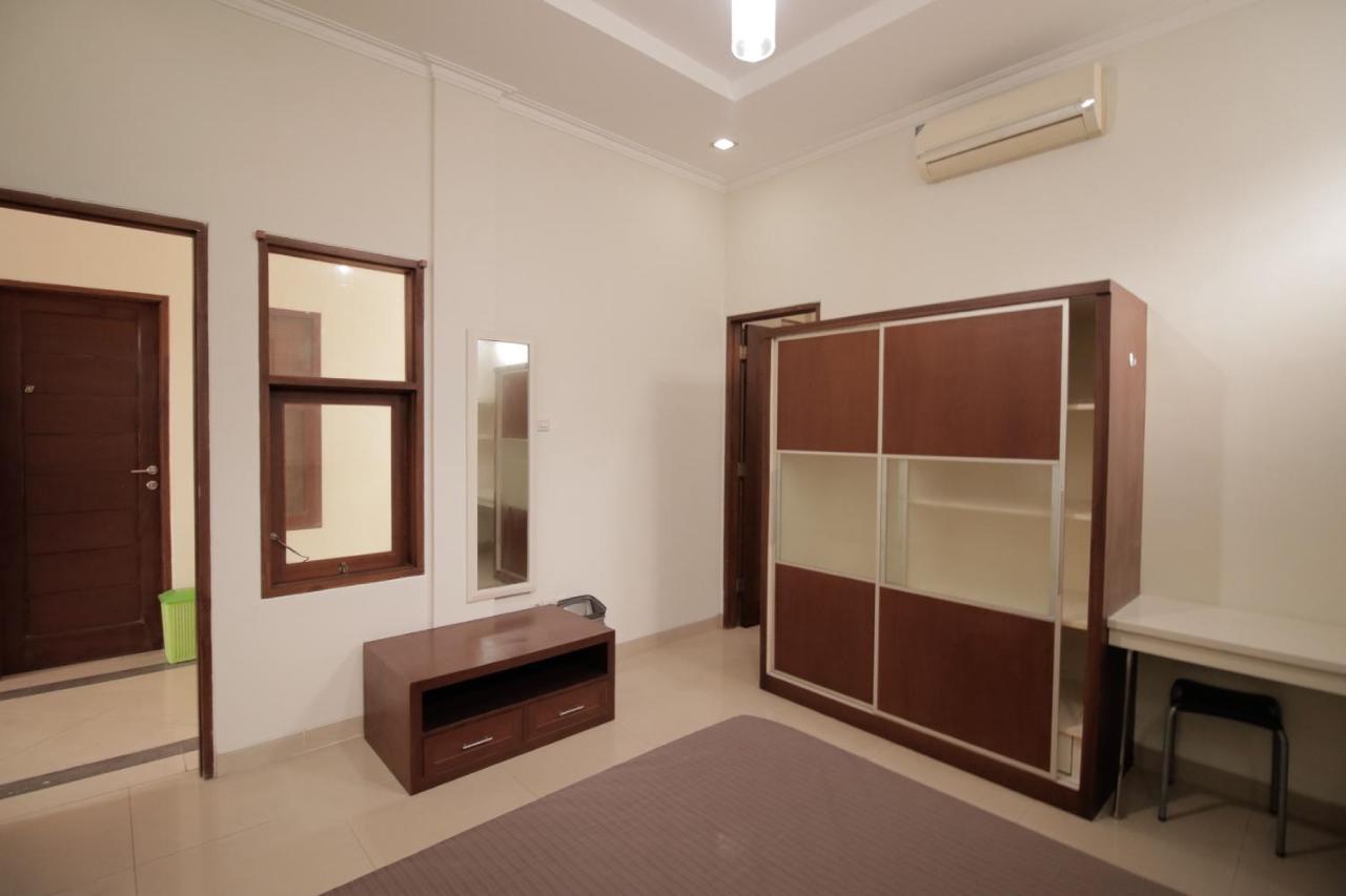Stay Inn Pasteur Bandung, Husein Sastranegara Airport Екстер'єр фото